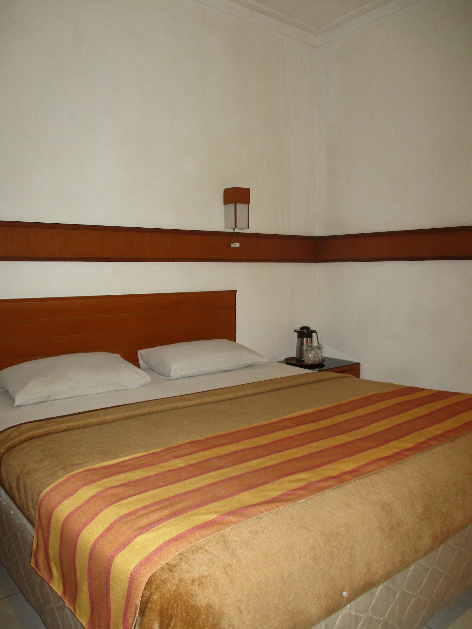 Hotel Caravan Tanah Abang Джакарта Екстер'єр фото