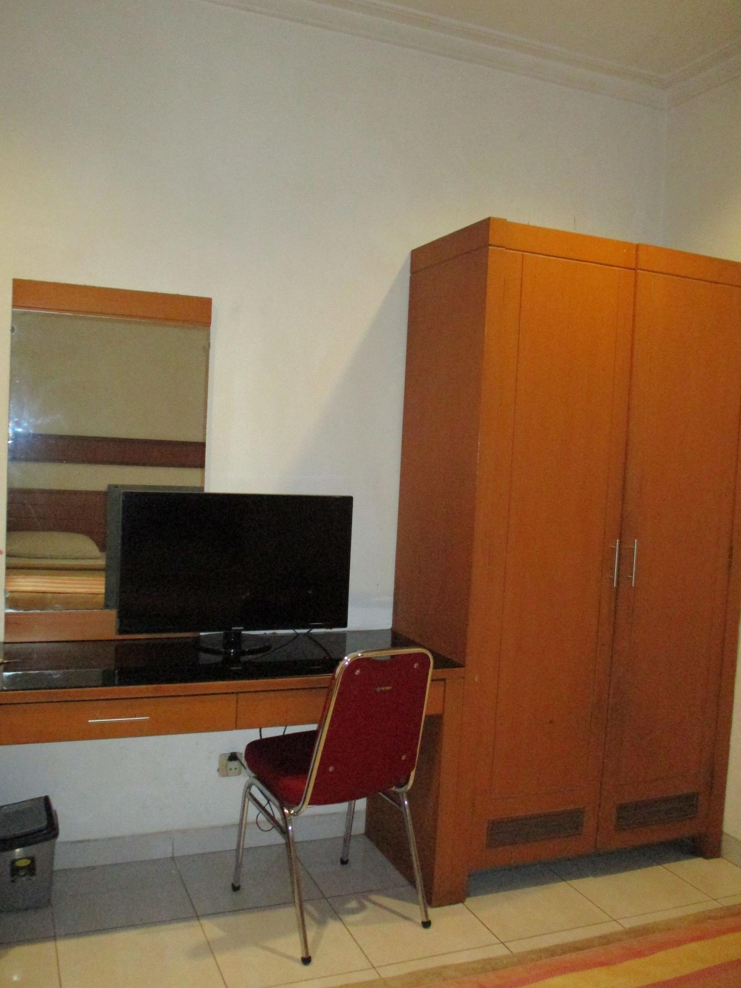 Hotel Caravan Tanah Abang Джакарта Екстер'єр фото