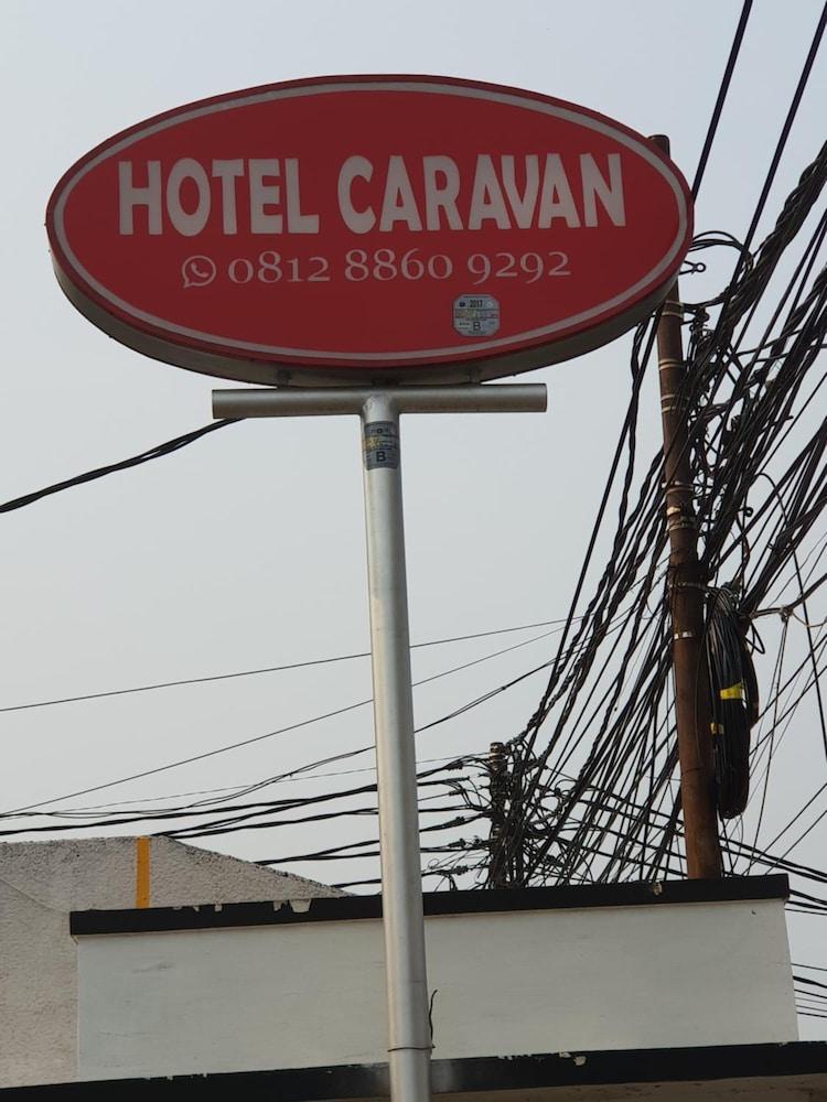 Hotel Caravan Tanah Abang Джакарта Екстер'єр фото