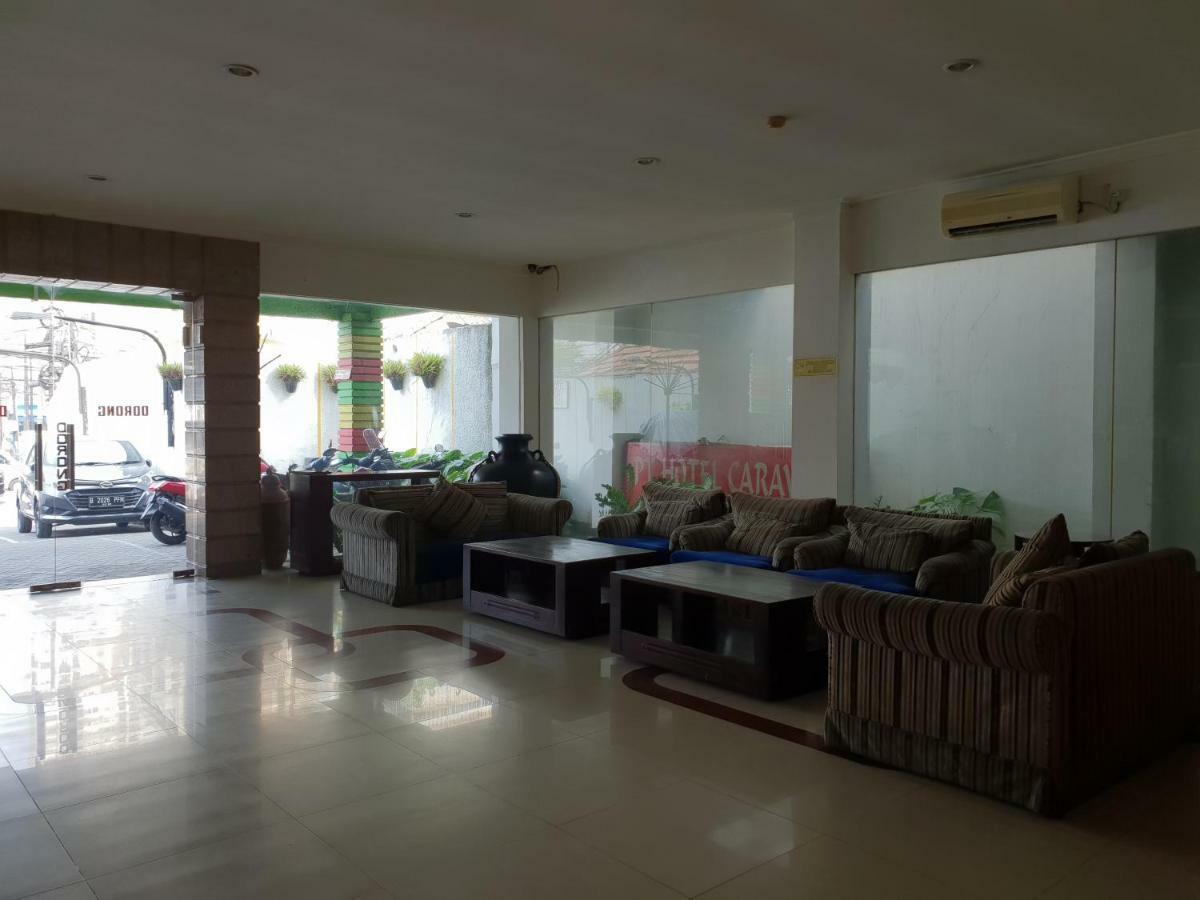 Hotel Caravan Tanah Abang Джакарта Екстер'єр фото