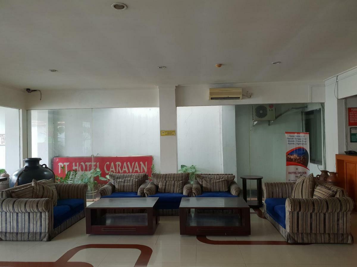 Hotel Caravan Tanah Abang Джакарта Екстер'єр фото